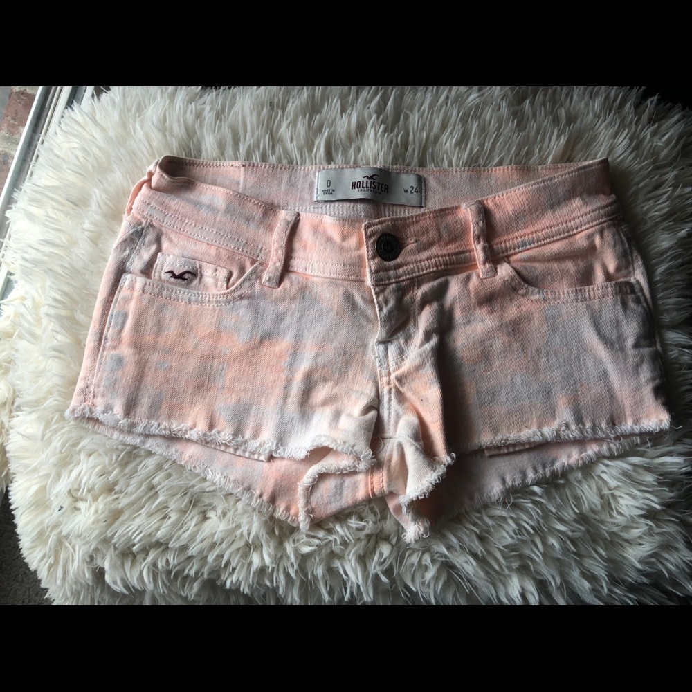 Hollister pink hued jean shorts!